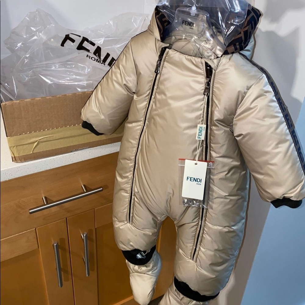 Fendi baby Snowsuit 6-9m